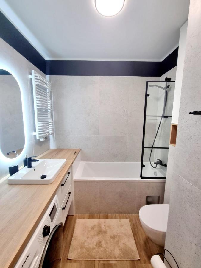Doki Living Apartament 55 Gdańsk Exterior foto